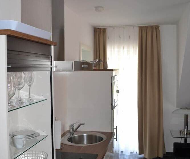 בית מלון כפרי Campus Boardinghouse