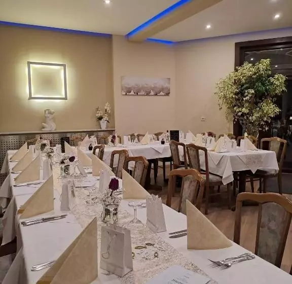 בית מלון כפרי Deutsches Haus