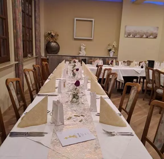 בית מלון כפרי Deutsches Haus