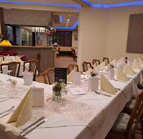 בית מלון כפרי Deutsches Haus