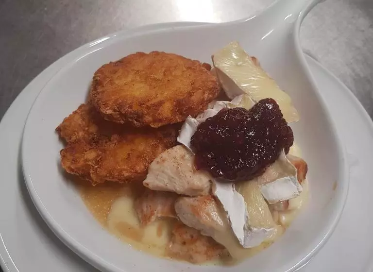 בית מלון כפרי Deutsches Haus