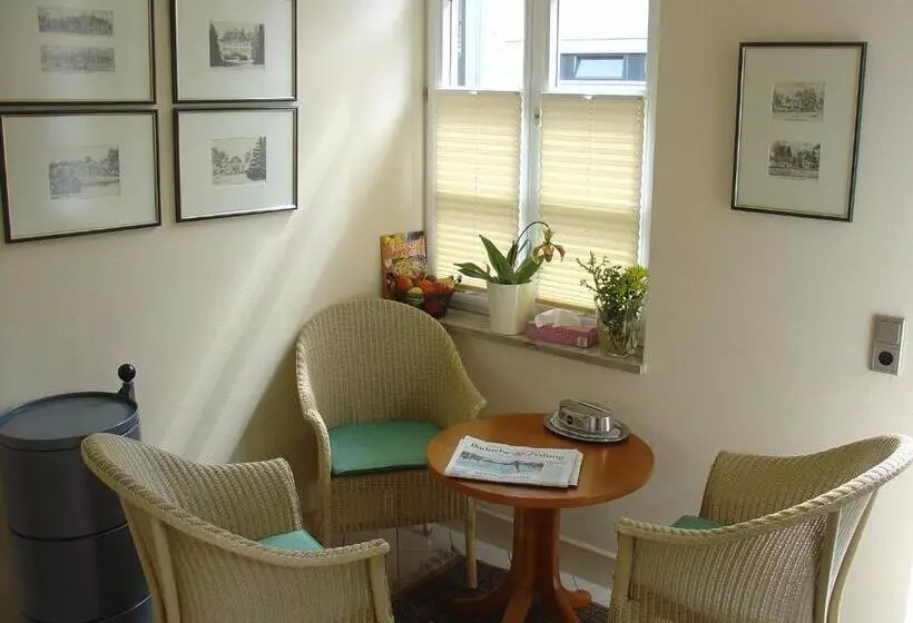 호텔 Garni Kaiserstuhl