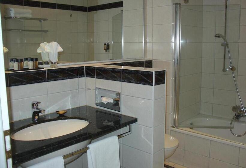 فندق Garni Kaiserstuhl