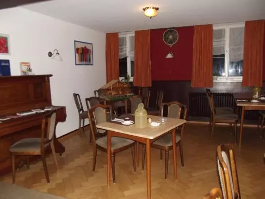 Пансион Gasthof Adler