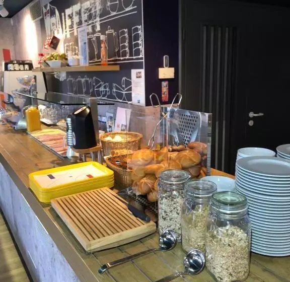 Отель Ibis Budget Muenchen Putzbrunn