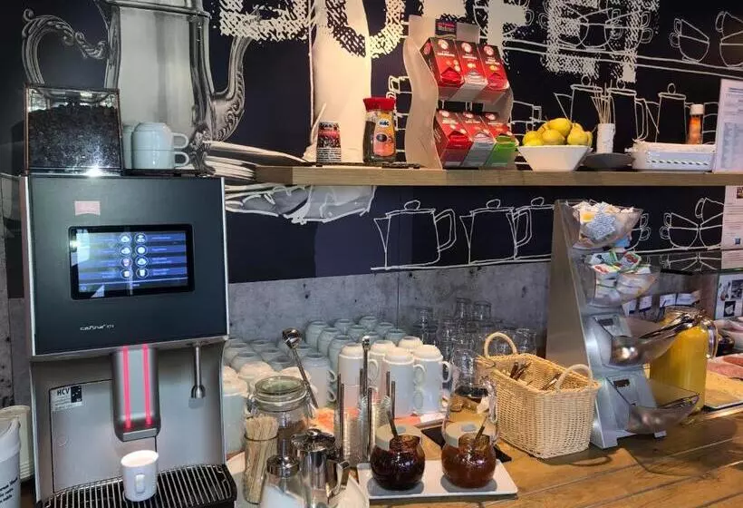 Отель Ibis Budget Muenchen Putzbrunn