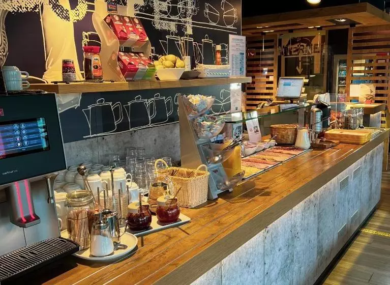 Отель Ibis Budget Muenchen Putzbrunn