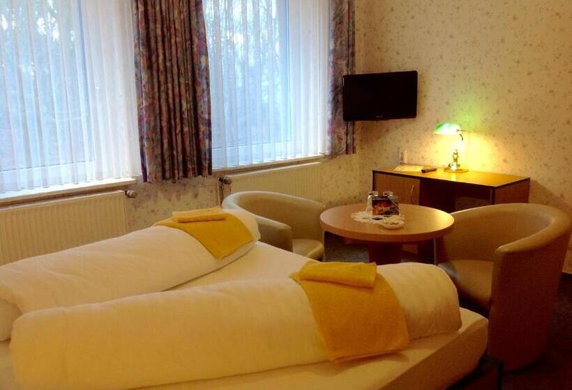 Отель Nienhäger Strand