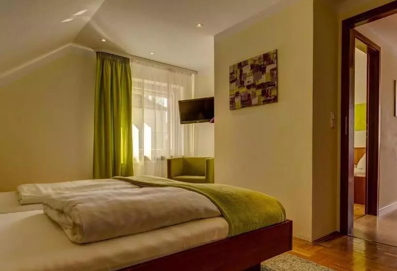 Hotel Restaurant Weihenstephaner Stuben