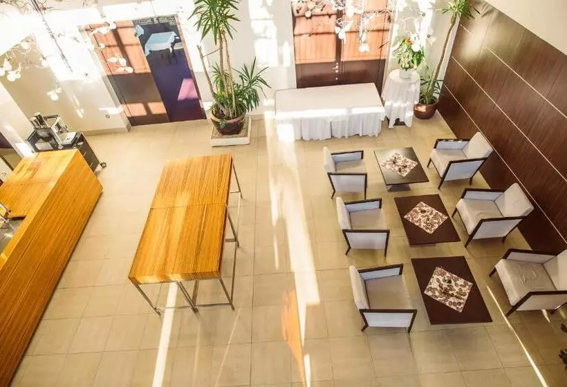 Lindenhof Hotel Tepe