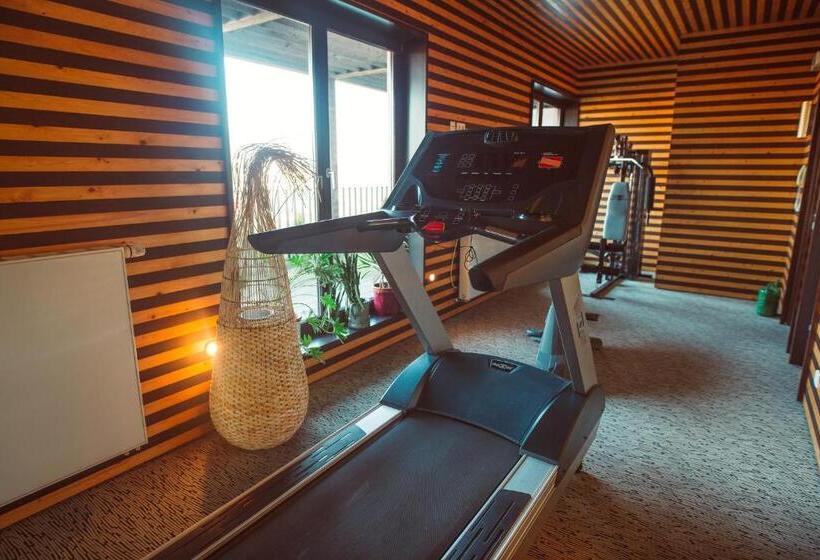 Lindenhof Hotel Tepe