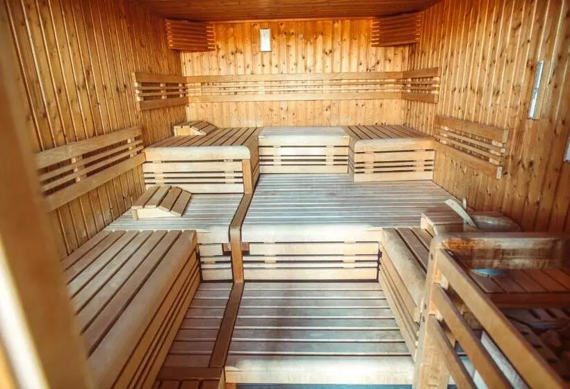 Lindenhof Hotel Tepe