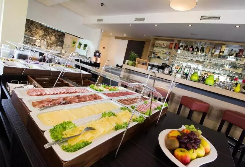 Мотель Parqéo Im A66