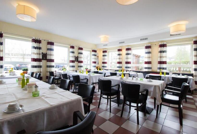 モーテル Parqéo Im A66