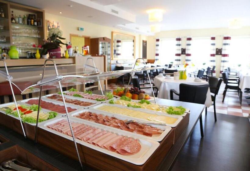 モーテル Parqéo Im A66