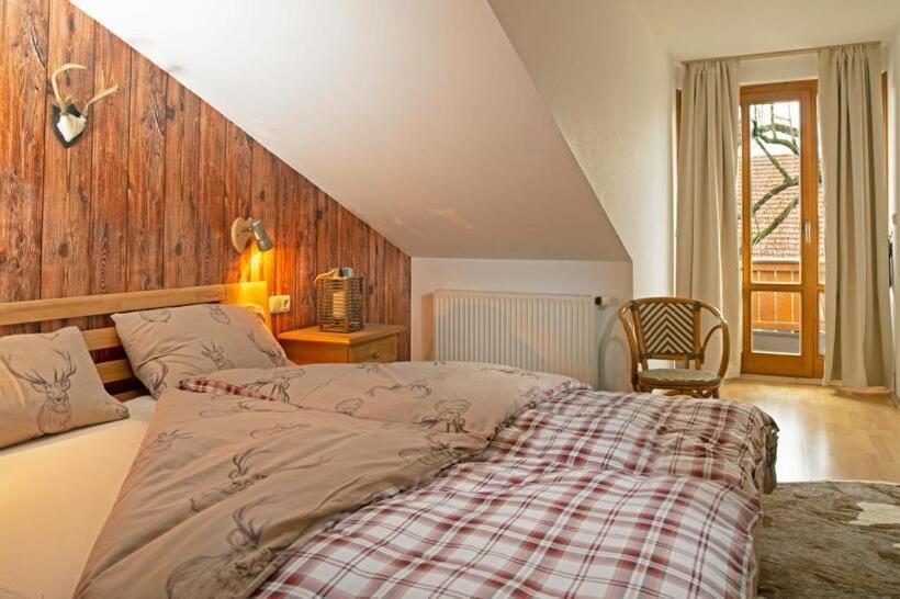 Pensão Gasthof   Hotel Zur Post