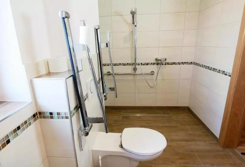 פנסיון Gasthof Sempt