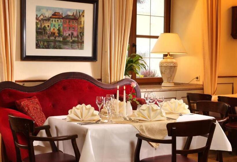 Pensão Gasthof Zur Post