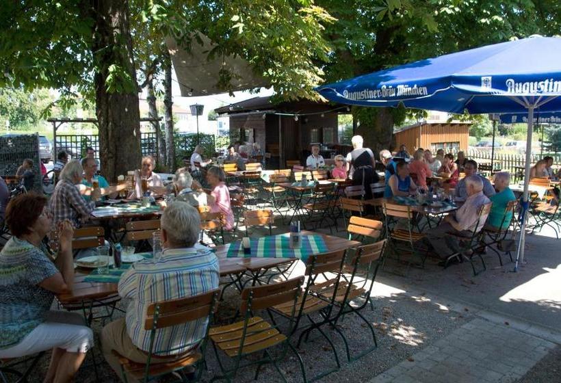 ペンション Gasthof Engel