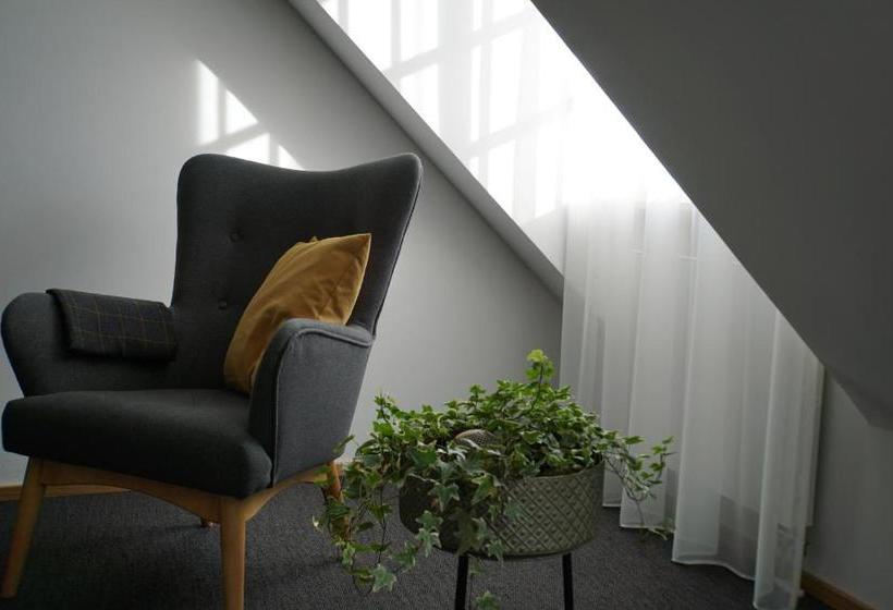 Hotel Adler Botenheim