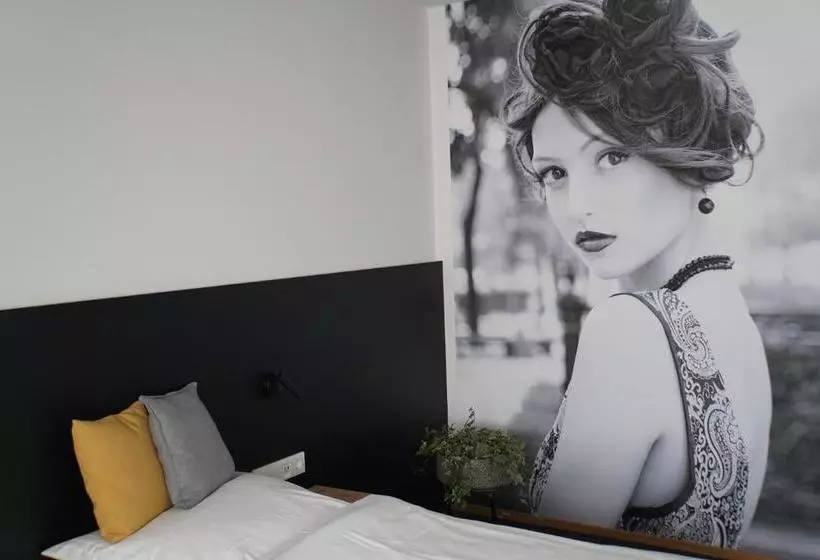 호텔 Adler Botenheim