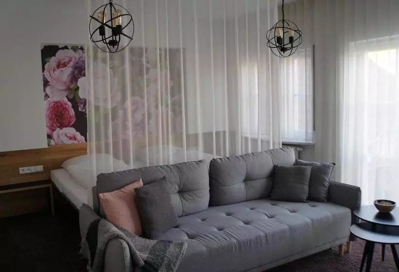 호텔 Adler Botenheim