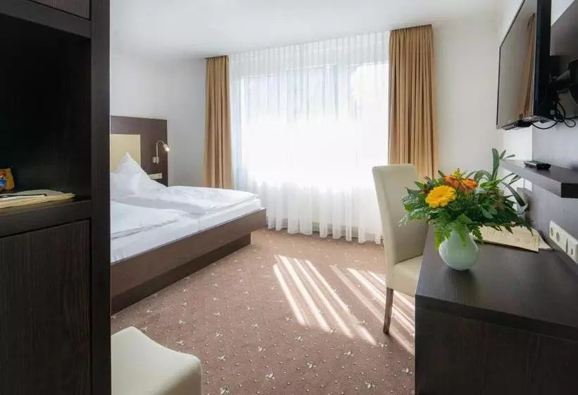 ホテル Landgasthof Birkenfelder Hof