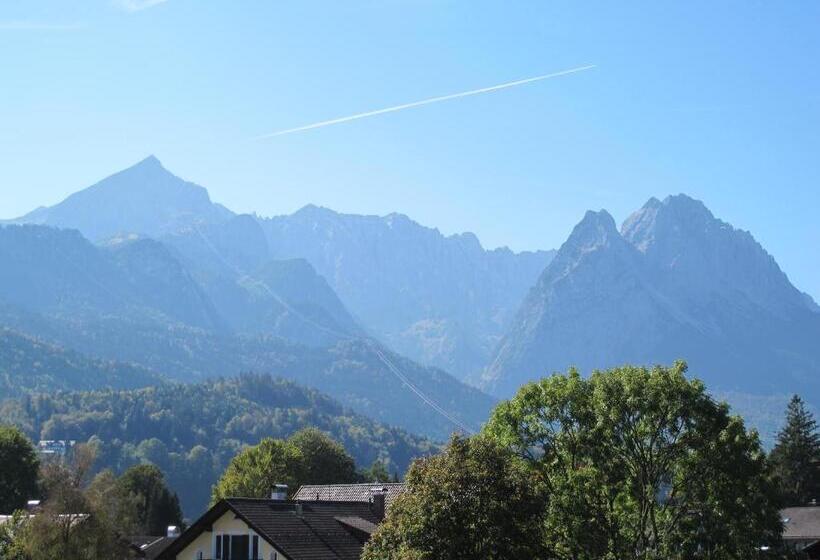 فندق Garni Almenrausch Und Edelweiss