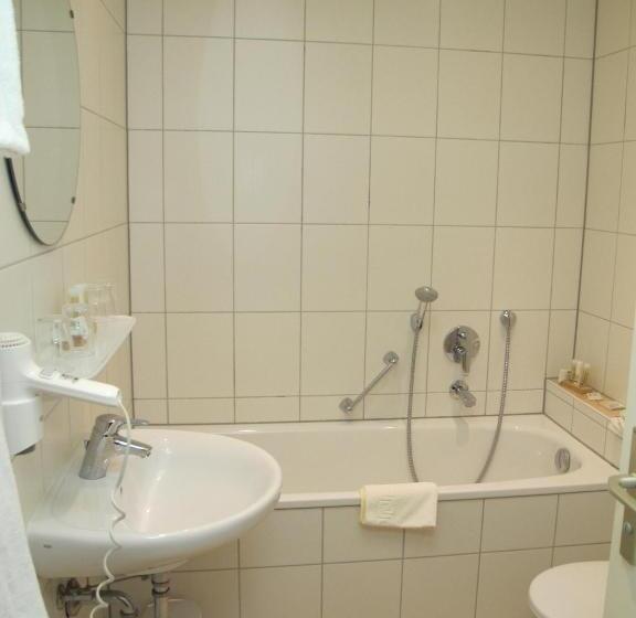 فندق Garni Almenrausch Und Edelweiss