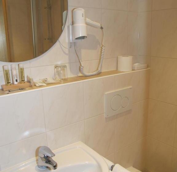 فندق Garni Almenrausch Und Edelweiss