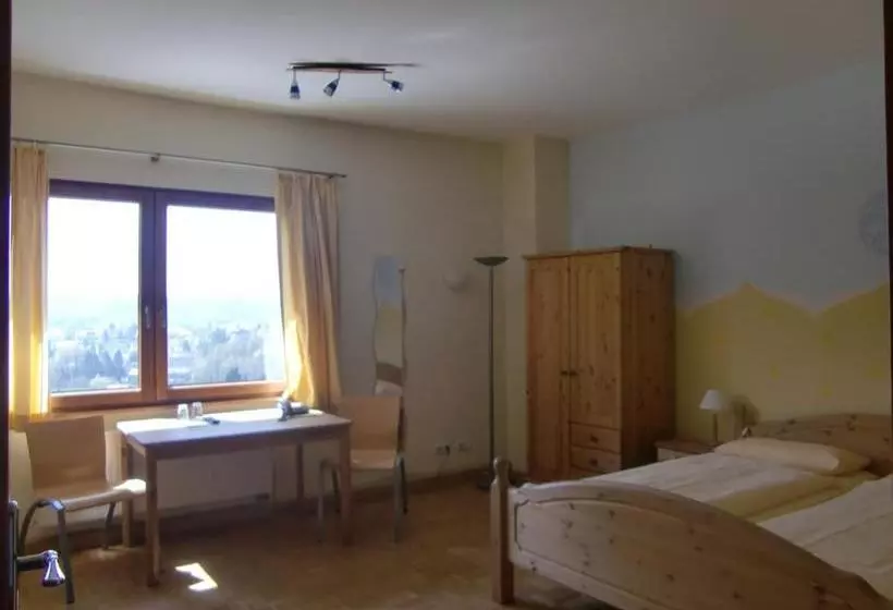 בית מלון כפרי Grünwald