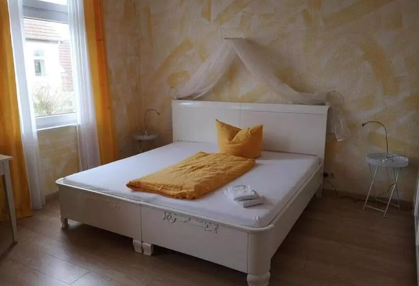 בית מלון כפרי Haus Strandburg