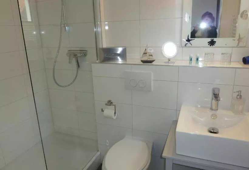 בית מלון כפרי Haus Strandburg