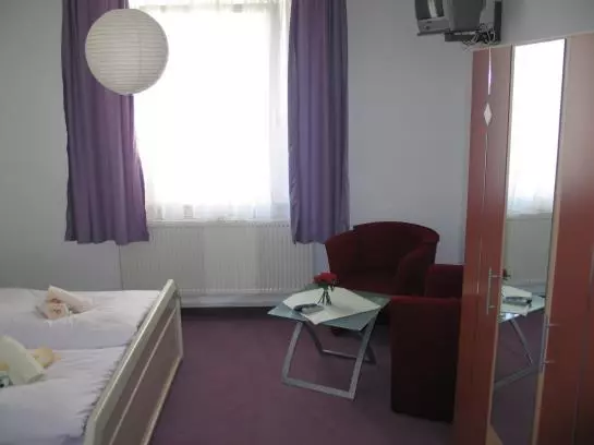 Отель Kastanienhof