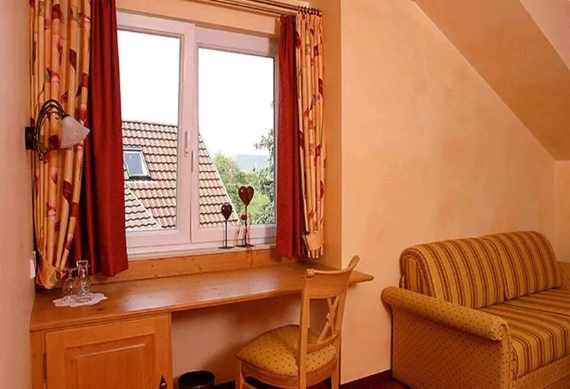 호텔 Restaurant Bergfriedel