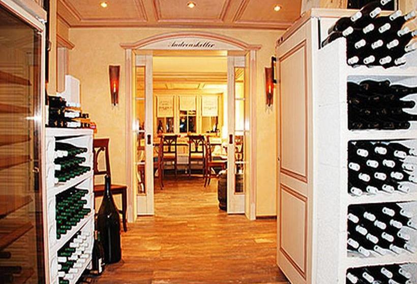 ホテル Restaurant Bergfriedel