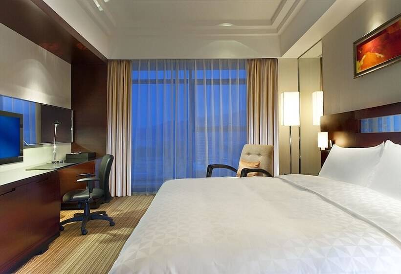 酒店 Ramada Plaza Lianyungang