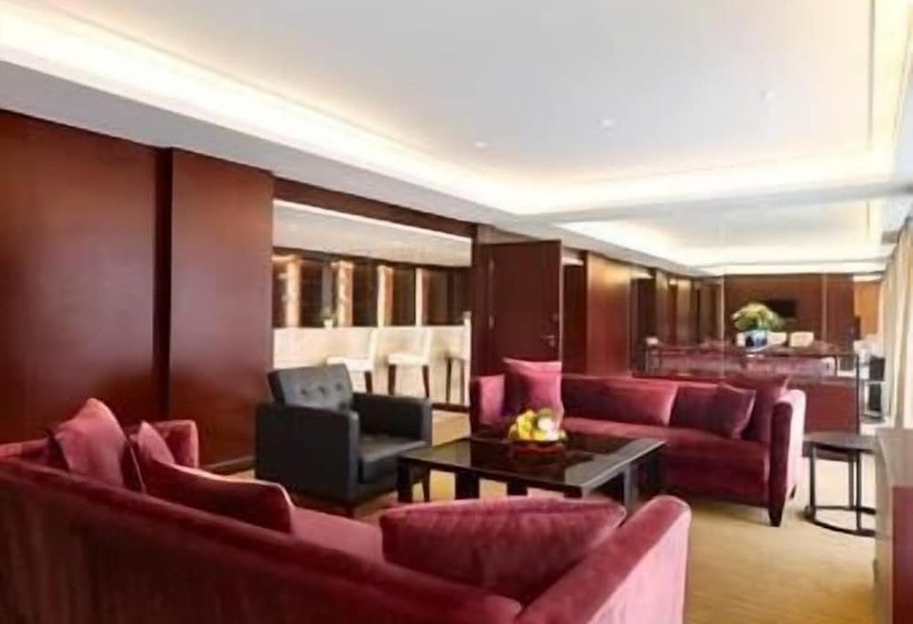 酒店 Ramada Plaza Lianyungang