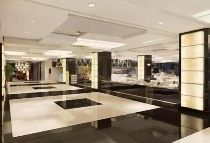 酒店 Ramada Plaza Lianyungang