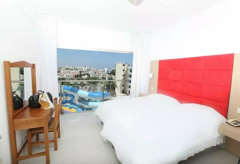 Anastasia Splash Residences