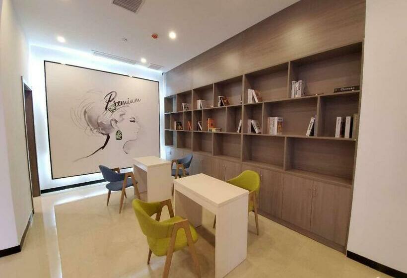 Hotel 7days Premium Yichang Yiling Branch