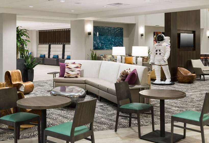 酒店 Home2 Suites By Hilton Cape Canaveral Cruise Port, Fl