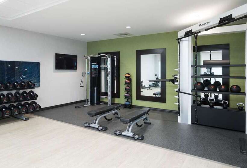 酒店 Home2 Suites By Hilton Cape Canaveral Cruise Port, Fl