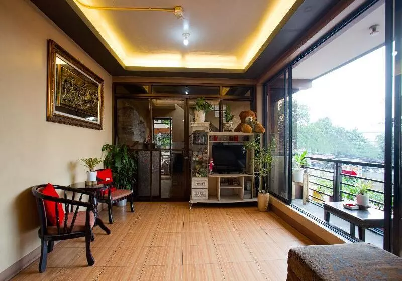 Hotelli Ka Farah's Inn By Oyo Rooms