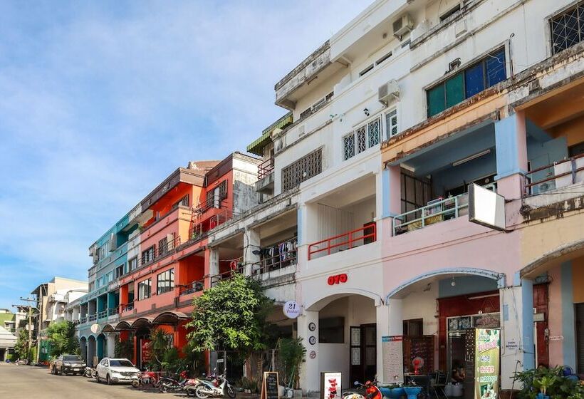 호텔 Oyo 778 21 Poshtel