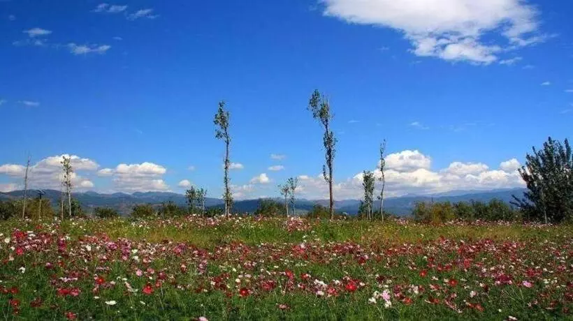 Pai Hotel Xichang Hangtian Avenue Jixiang Road