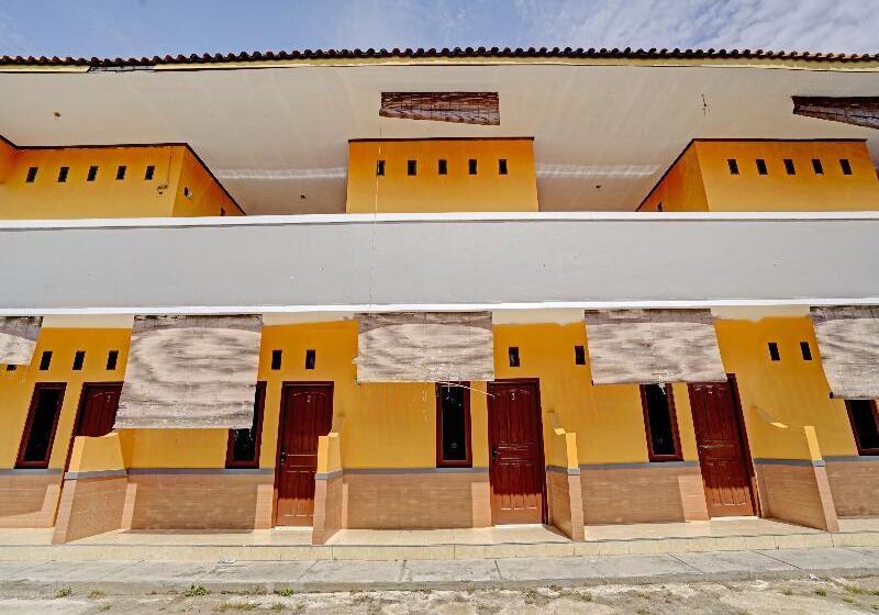 בית מלון כפרי Pondok Damai Guest House Syariah Mitra Reddoorz