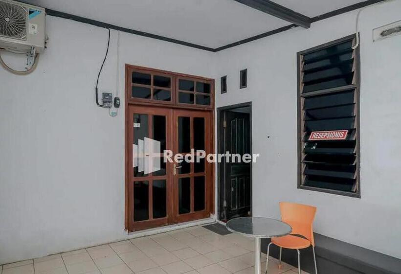 בית מלון כפרי Pondok Damai Guest House Syariah Mitra Reddoorz