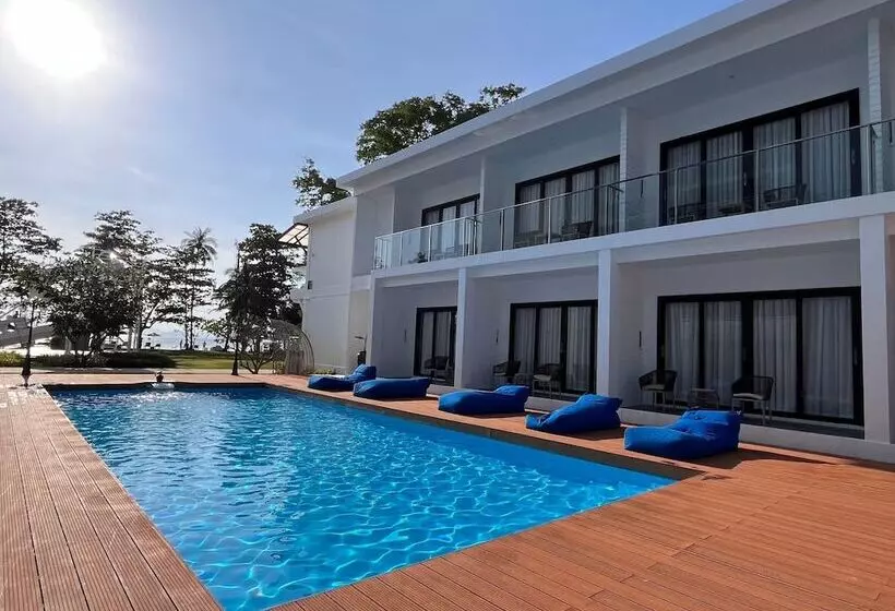 Hotelli Royal Yao Yai Island Beach Resort