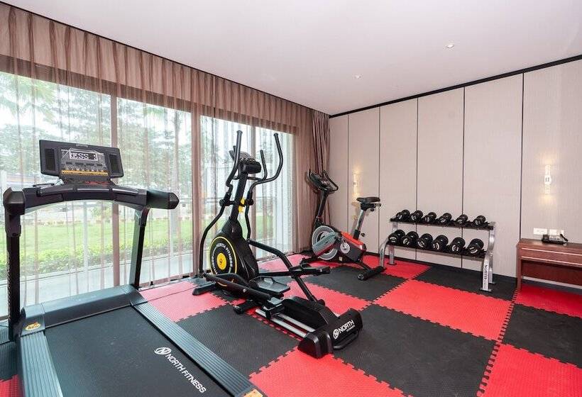 Otel Royal Yao Yai Island Beach Resort